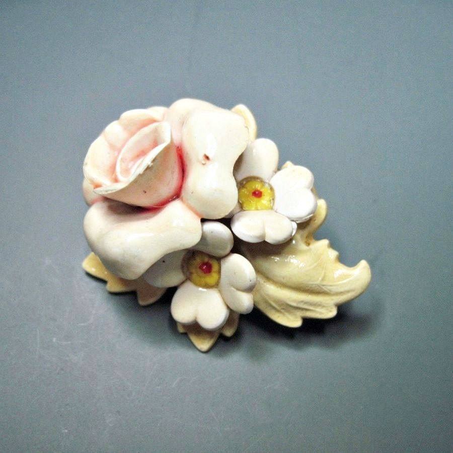 Vintage Art Deco Celluloid Brooch - Small - 1920s - Roses - Pastels - Flowers - Bouquet - Early Plastic