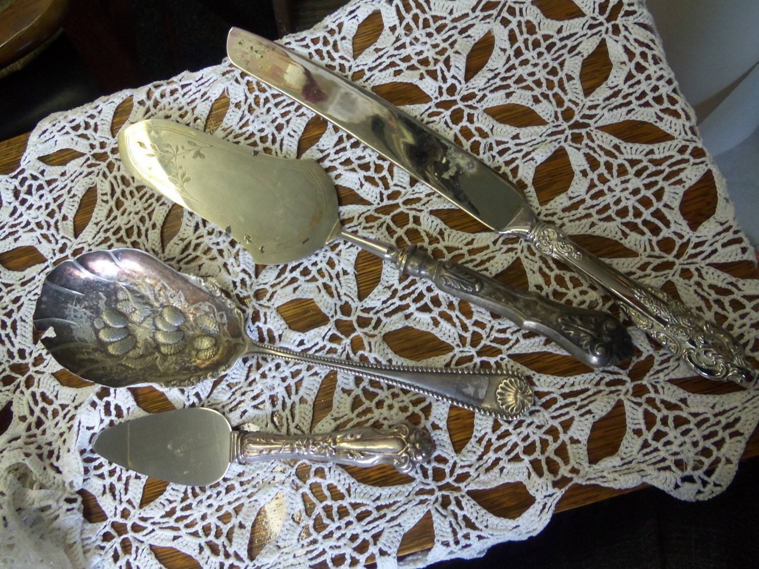 Shabby Antique Ornate Silverplate Flatware from Rustysecrets