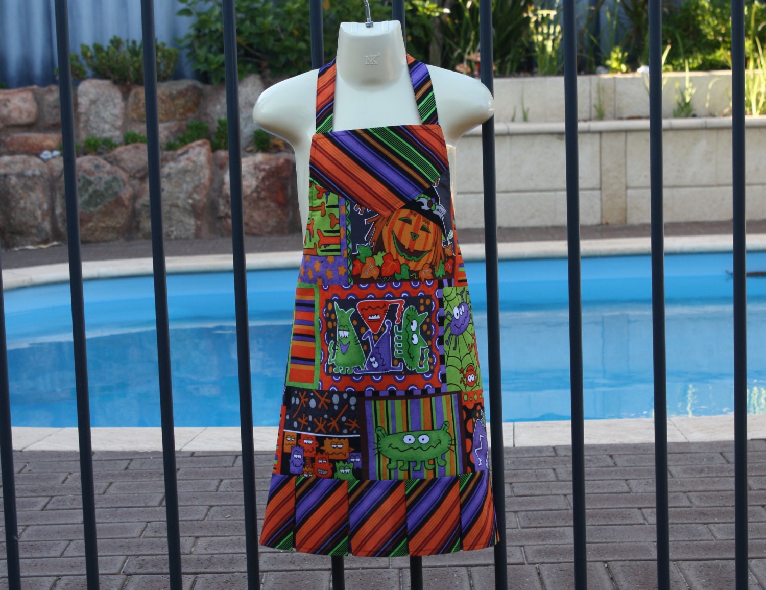 Little Girl's Apron in Crazy, Colourful Fabric (MEDIUM)