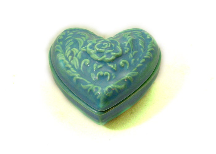 HEART BOX   Handmade ceramic Pottery slip cast