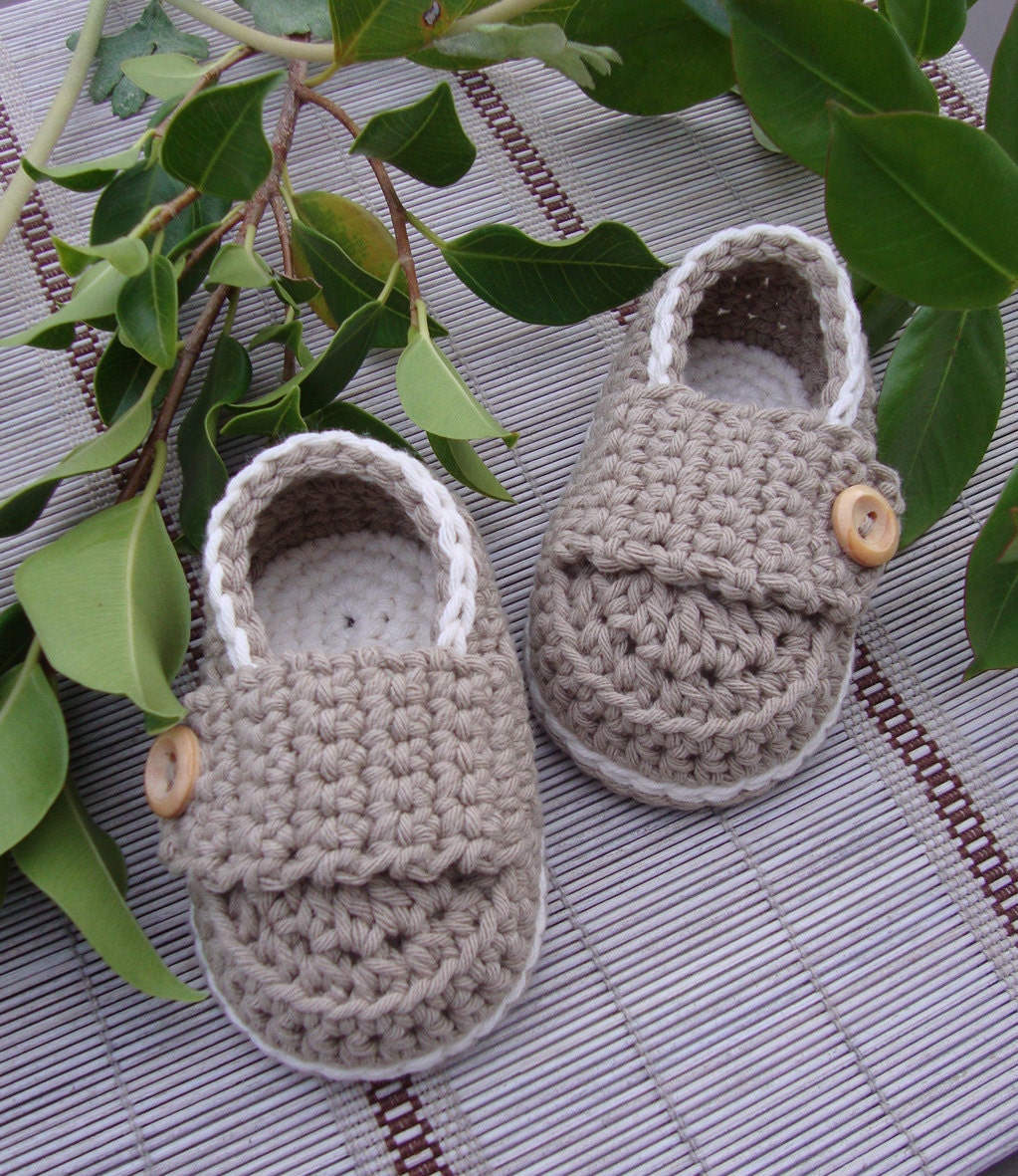 Crochet baby booties little loafers taupe and cream- 3/6 months ready to ship with gift box