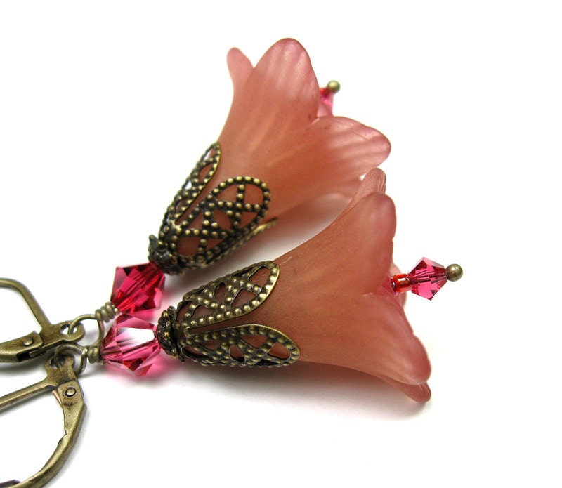 Hand Dyed Lucite Flower Dangle Earrings, Vintage Style Jewelry, Pink Salmon, Crystal Jewelry, Antiqued Brass, For Her