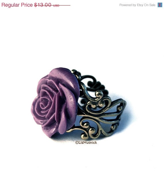 Holiday SALE Purple Rose Ring. Adjustable Filigree Ring. Cocktail Ring. Tea Rose.