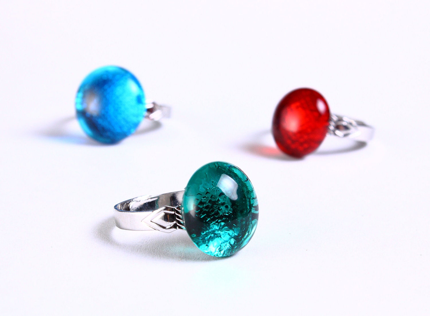 Petite cocktail ring teal green turquoise glass adjustable silver ring OOAK (679) - Flat rate shipping