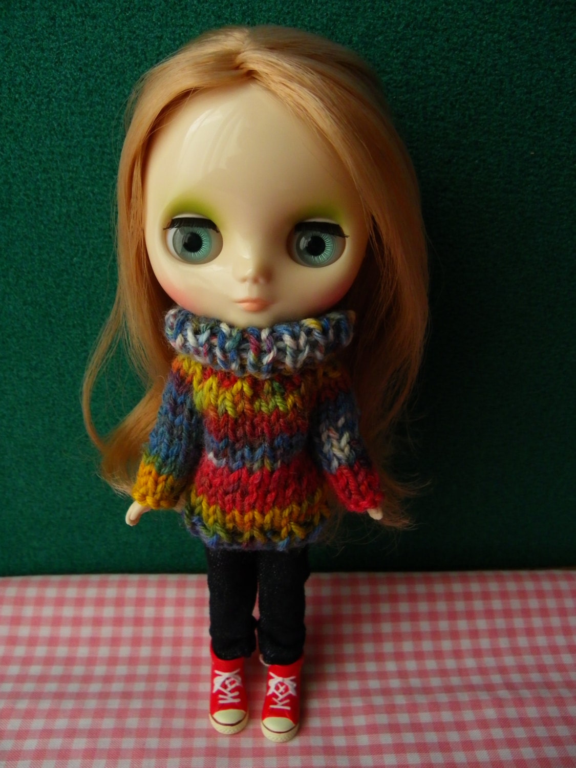Middie sweater