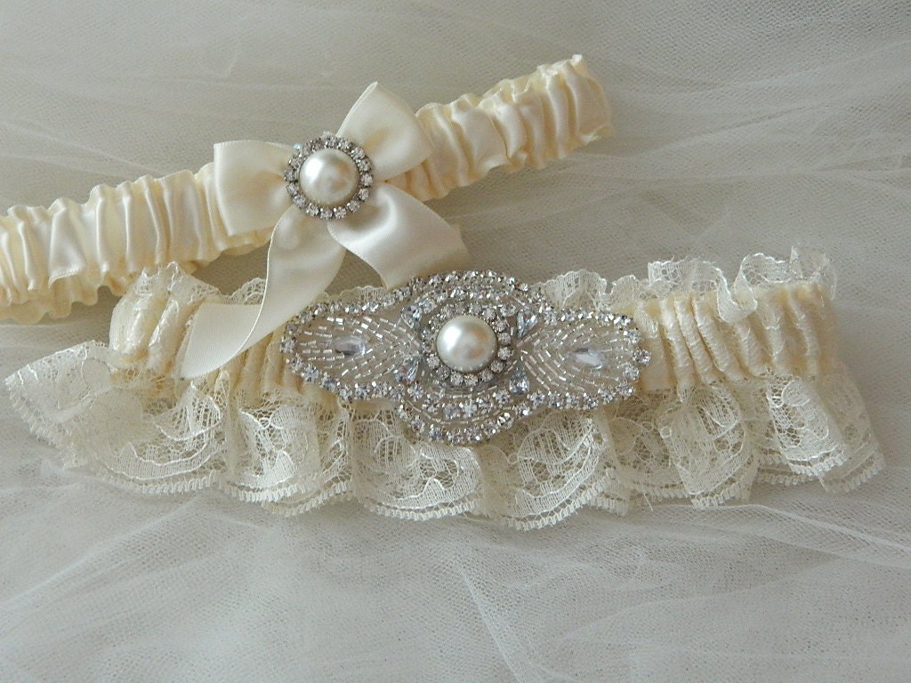 Wedding Garter Set Ivory With Ivory Chantilly Lace And Rhinestone Embellishment