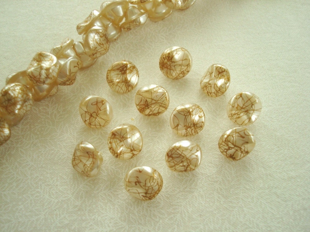 Vintage glass buttons, 12 ivory & gold pinch style, made in Japanese