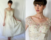 ButterCream Organza Ballerina Dress - Wedding Prom Formal - Sequins Seed Beads - 1960s Vintage - 4 or 6