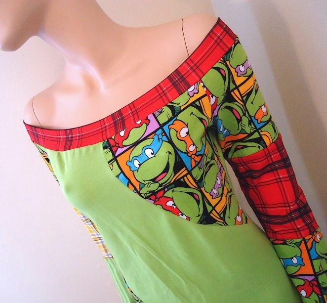 Teenage Mutant Ninja Turtles Off Shoulder Top (Medium / Large)