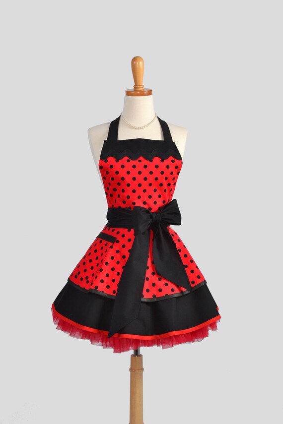 Ruffled Retro Apron / Monogram this Cute Retro by CreativeChics