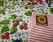 2 Vintage linens, kitchen towel, wash cloth, dish cloth, Sunflower, Lois Long, linen towel, hand towel, 1980s, 1970s
