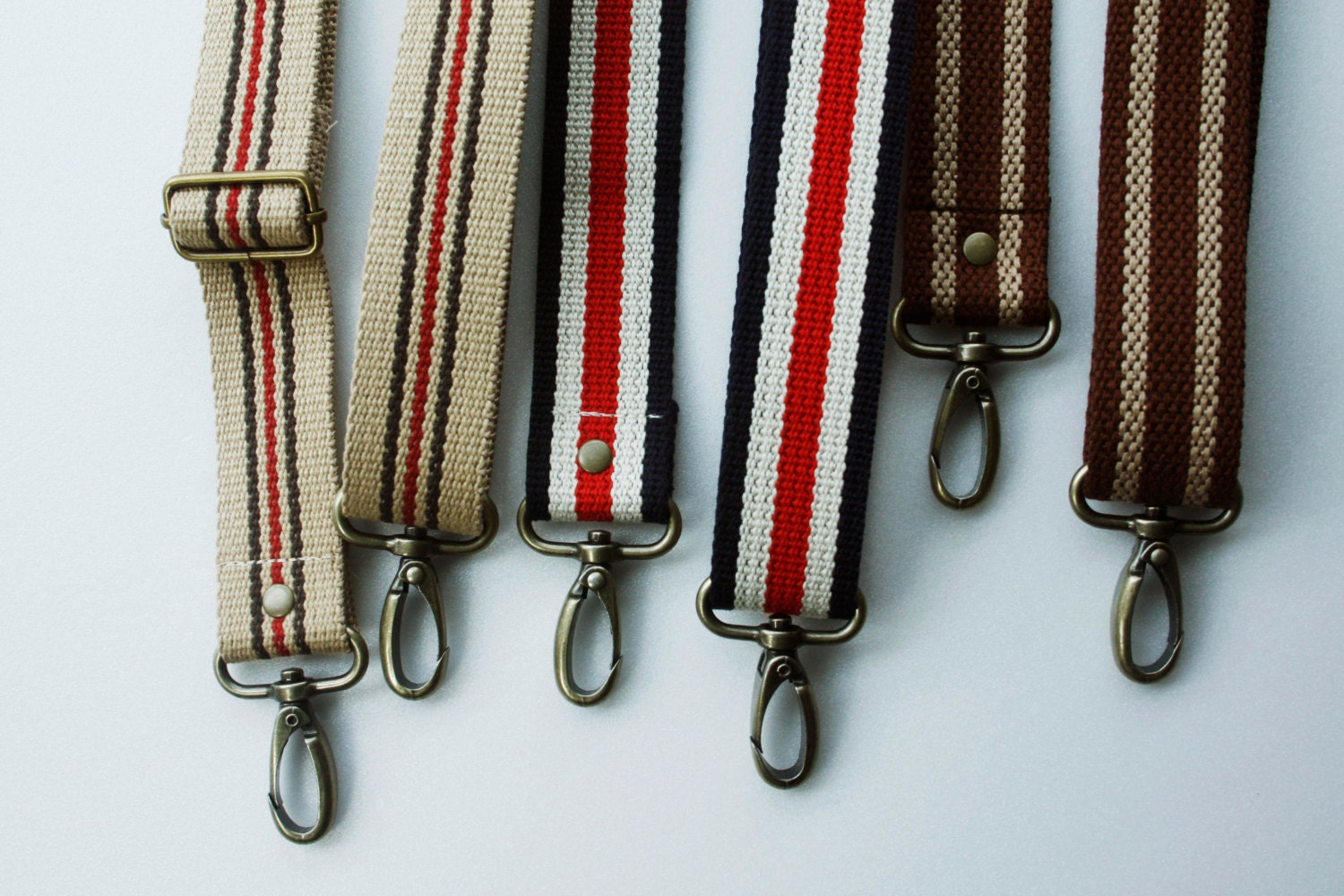 1 1/4 inch Detachable and adjustable shoulder strap