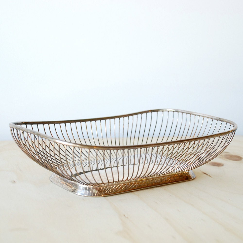 Mid Century Silver Basket - Vintage Bread Basket MCM