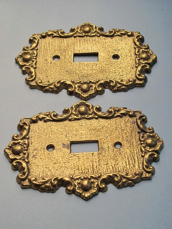 Vintage Brass Light Switch Plate Cover Set of 2 by MilkaCervenka