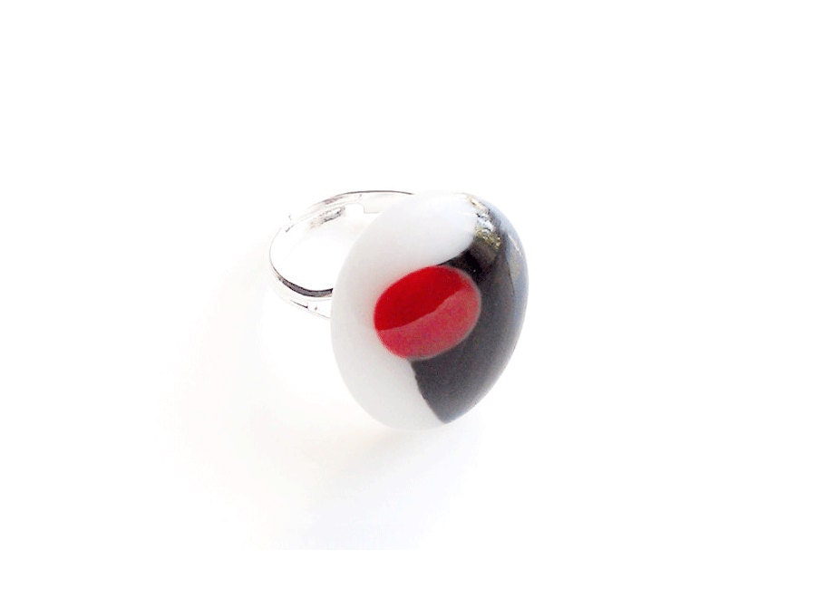 Cocktail Ring - Black White and Red - Adjustable - Fused Glass - GlitterbirdGlass