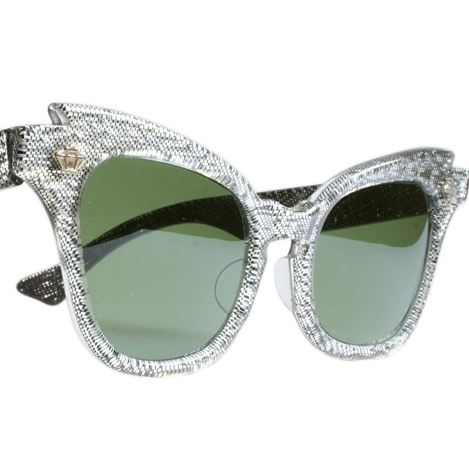 Metallic Vintage Cat Eye Sun Glasses by Lumar