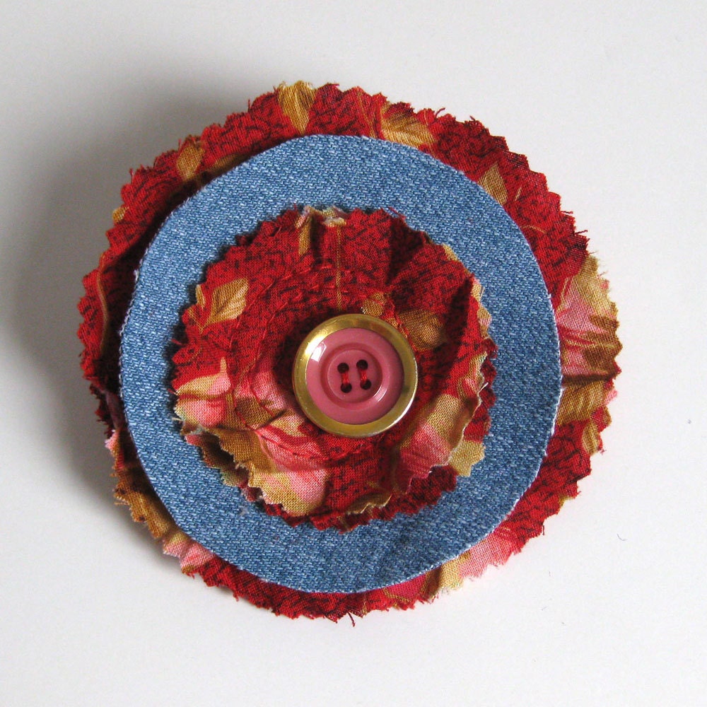 FLOWER HAIR CLIP - red hair clip - flower brooch - eco-friendly brooch - Lynn Minney Designs