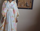 CLOSING SALE Vintage silk feel mary kate and ashley batwing bohemian  dress Size lrg or xl