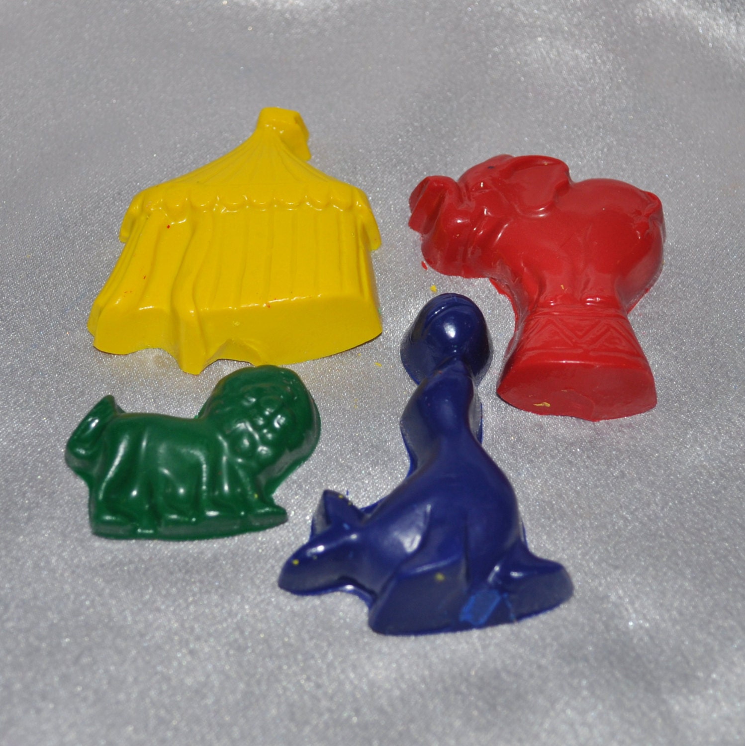Recycled Crayons Circus Shaped, Total of 15 Bags, Total of 60 Crayons. Il_170x135