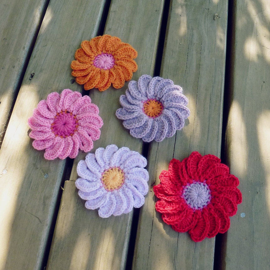 PDF Crochet Flower Pattern 3D Gerbera - Easy beginner PHOTO TUTORIAL crochet ebook - Flower crochet pattern