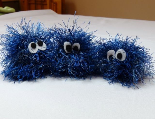 Blue Fun Fur Finger Puppets, Fun Puppets, Fun Yarn, Blue Yarn Soft Balls, Weird Puppets