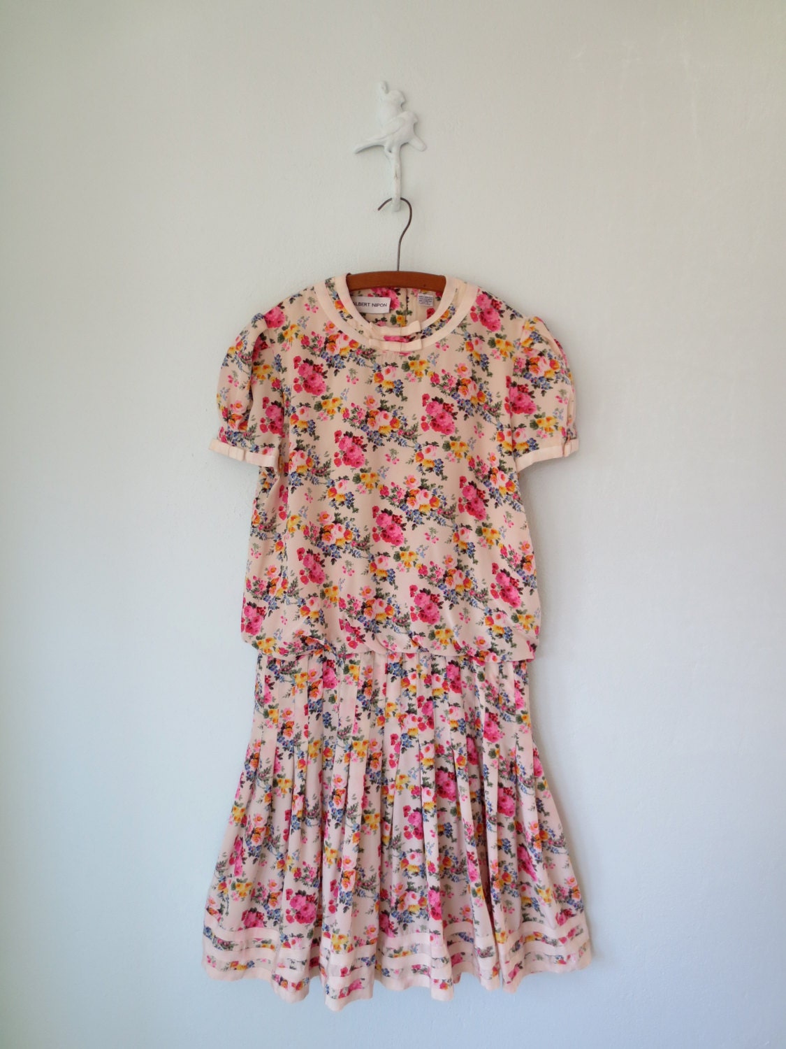 Vintage Silk Floral Dress ... Girly Pleated Skirt Ribbon Frock ... Medium / Large