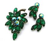 Vintage Juliana  Brooch and Earrings Set Dark Green Rhinestone and AB D&E Demi Parure