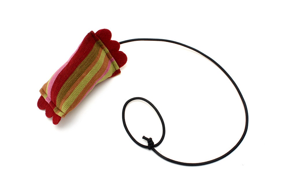 DoorShaker Door-hanging Catnip Rattle Toy for Cats (Watermelon Stripe)