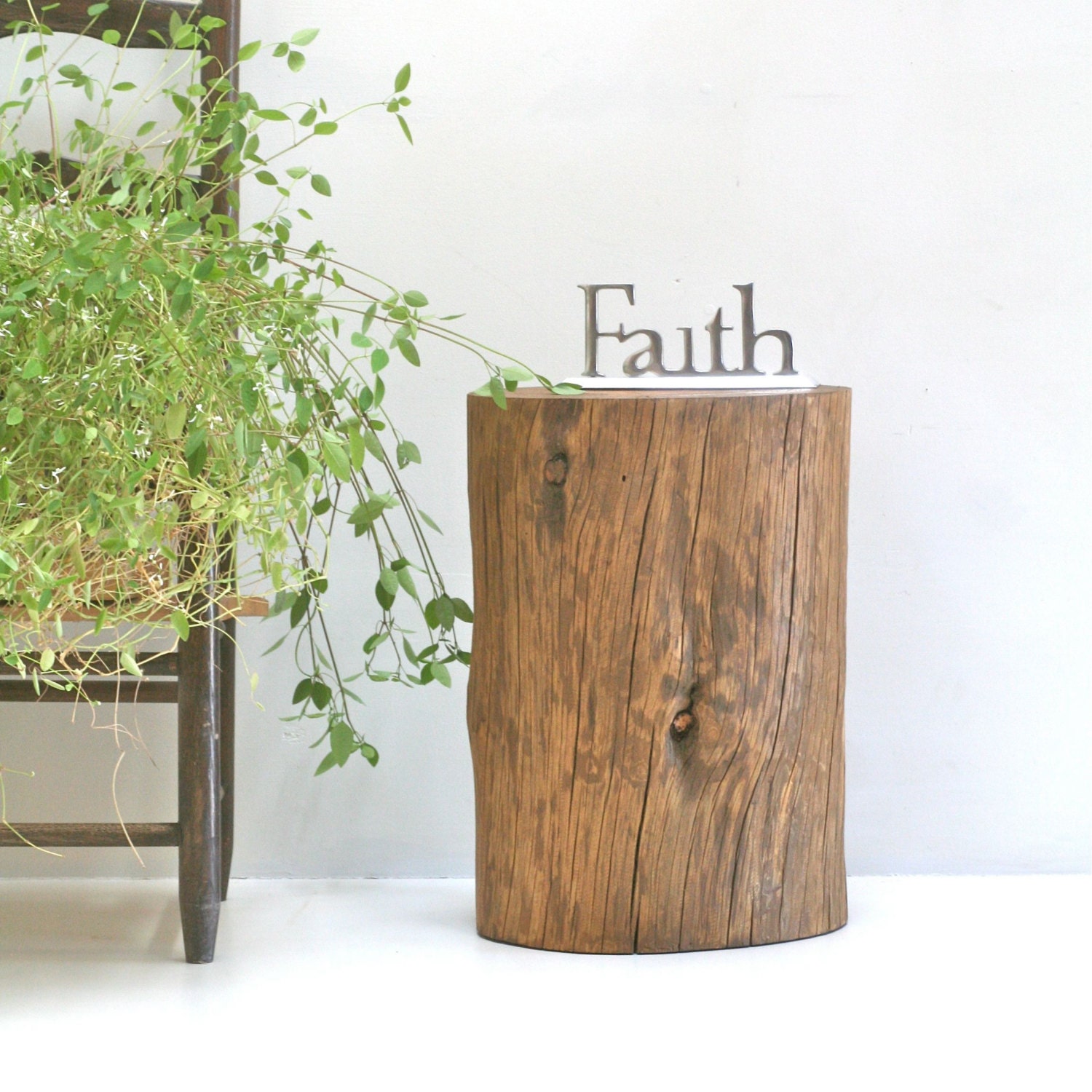 Garden Tree Stump Plant Stand Table Outdoor Furniture