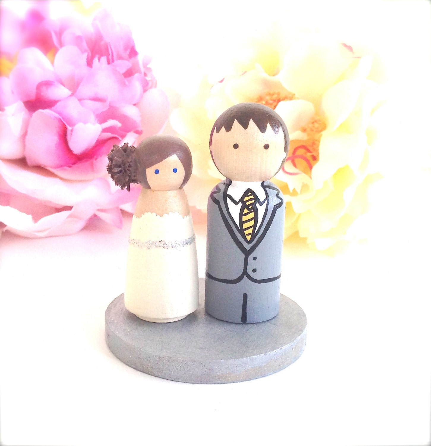 Rustic WEDDING CAKE TOPPER with Stand Cute Cake Topper Custom Wooden Cake Topper Hand Painted Peg Doll Bride and Groom