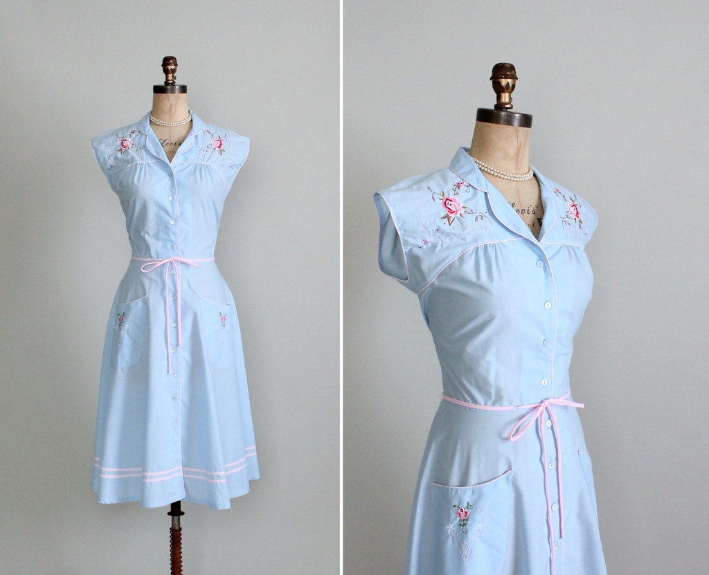 Vintage 1970s Dress : 70s Embroidered Cotton Day Dress