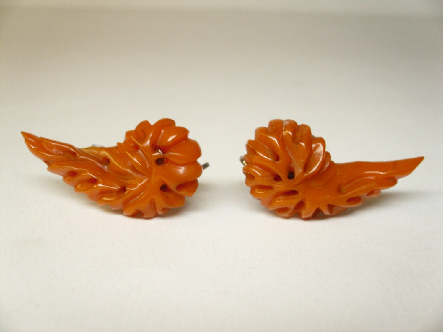 Vintage Plastic Coral Earrings