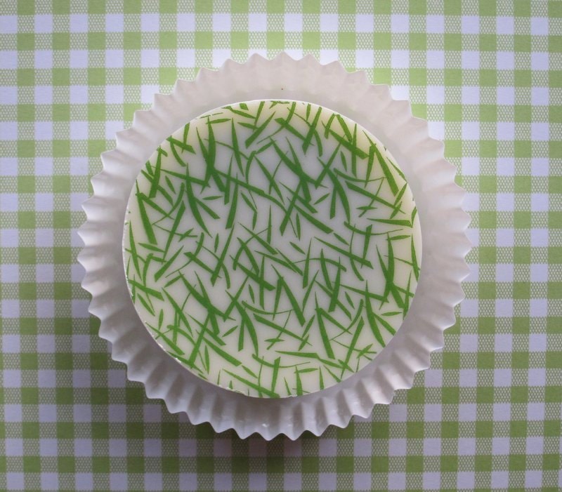 Green Grass Chocolate Covered Oreos