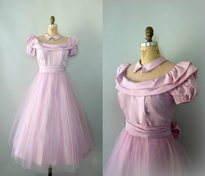 Vintage 1950s Formal - Violet Taffeta and Tulle Party Wedding Formal Gown - There sleeps Titania