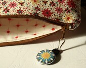 NEW Zipper makeup pencil case pink red brown yellow star flowers on white