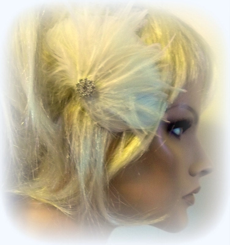 Bridal fascinator - Ivory Feather Fascinator, Rhinestone, Bridal Wedding, Special Occasion, Ship Ready