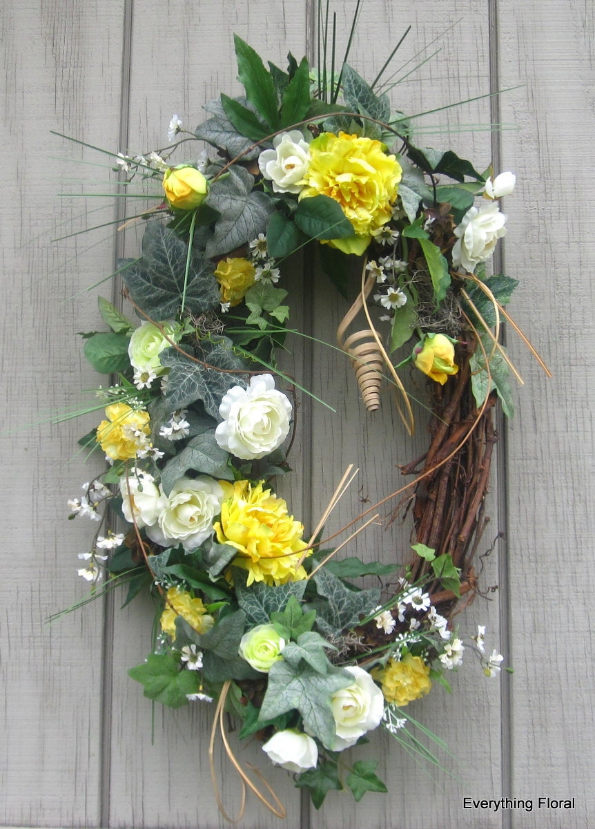 Spring Wreath Silk Flower Arrangement on Grapevine Peonies, Roses, Ranunculas, Daisies, Mums, Naturals Floral Arrangement