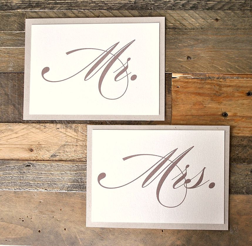 Mr. and Mrs. Sign for your Wedding Day