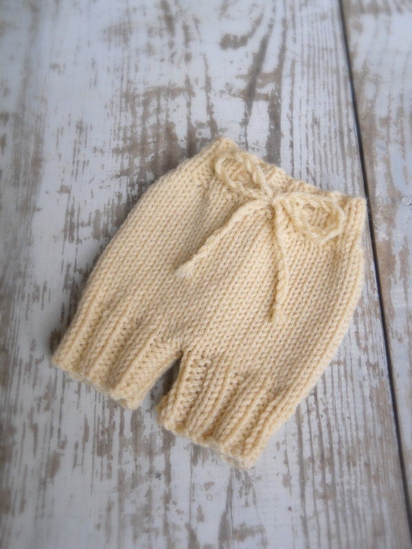 Knit Shorts, Newborn Baby, Knitted Infant Photo Prop, Spring Sale, Biscuit, Custom Colors Avail. Over 40 Colors Options, NB 0-3 Mo.