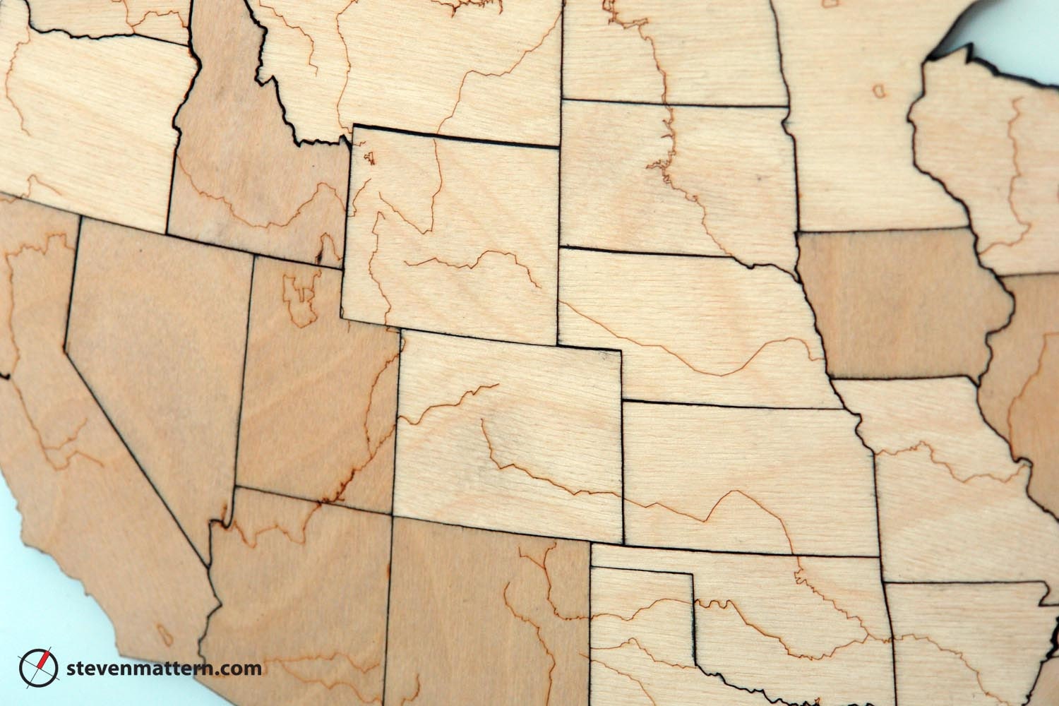 USA Rivers & Lakes Map Puzzle - Birch Plywood