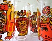 Vintage Mod Sour Cream Glasses, Zoo Line