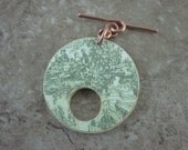 Toile Ephemera Toggle in Green Toile