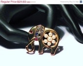 Elephant Brooch Pearls Rhinestones Gold-Tone /  Free Shipping in USA