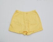 1970s high waist shorts with pockets