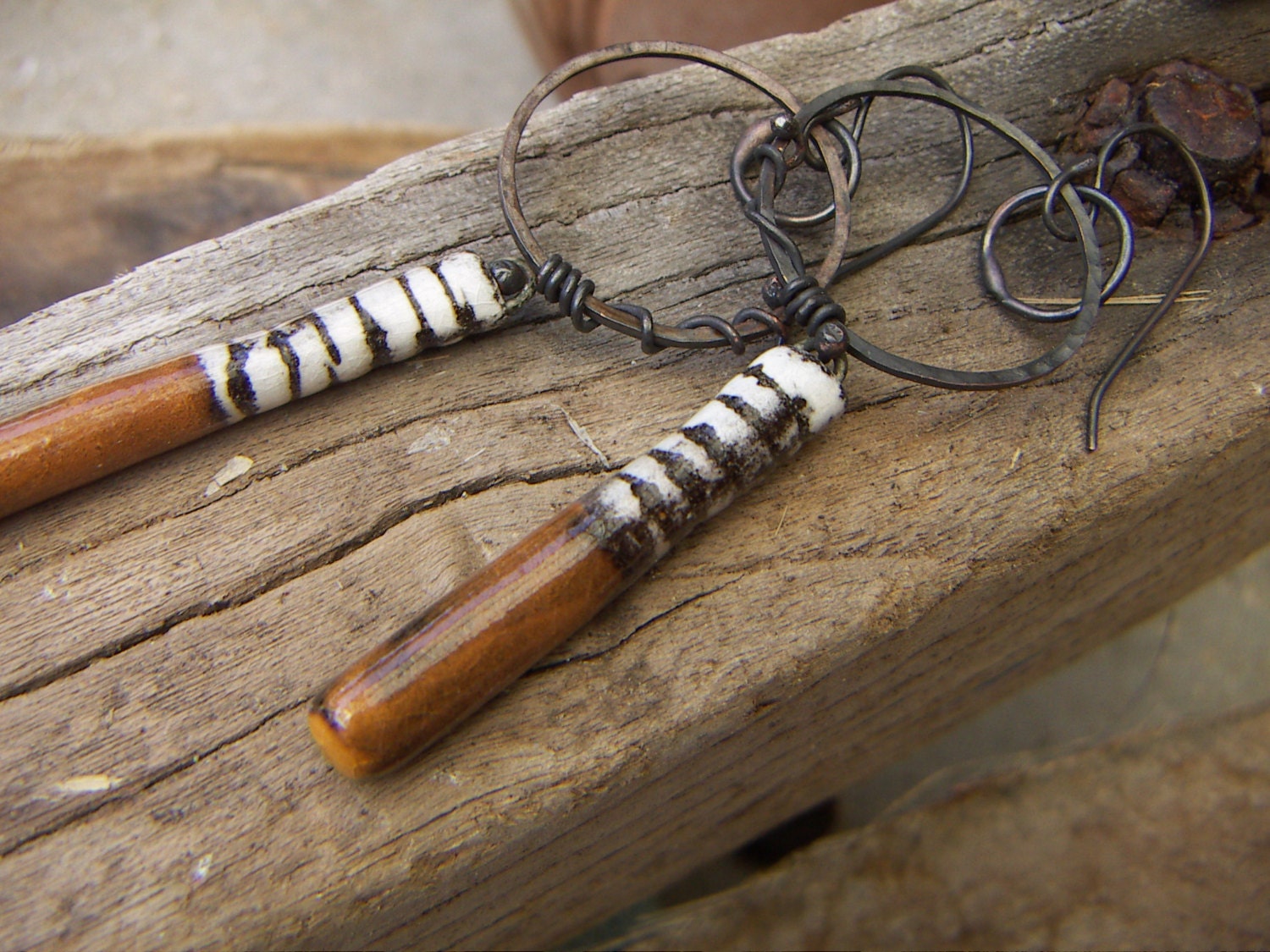 Copper Wire Wrap Earrings with Scorched Tipps