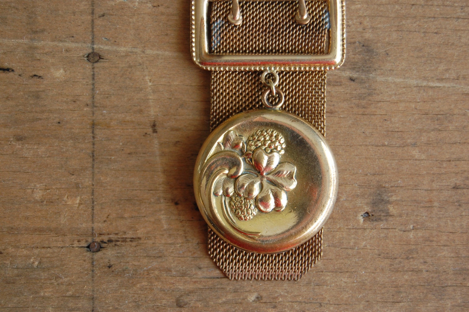 antique repousse clover locket / 1910s locket / LUCKY IN LOVE