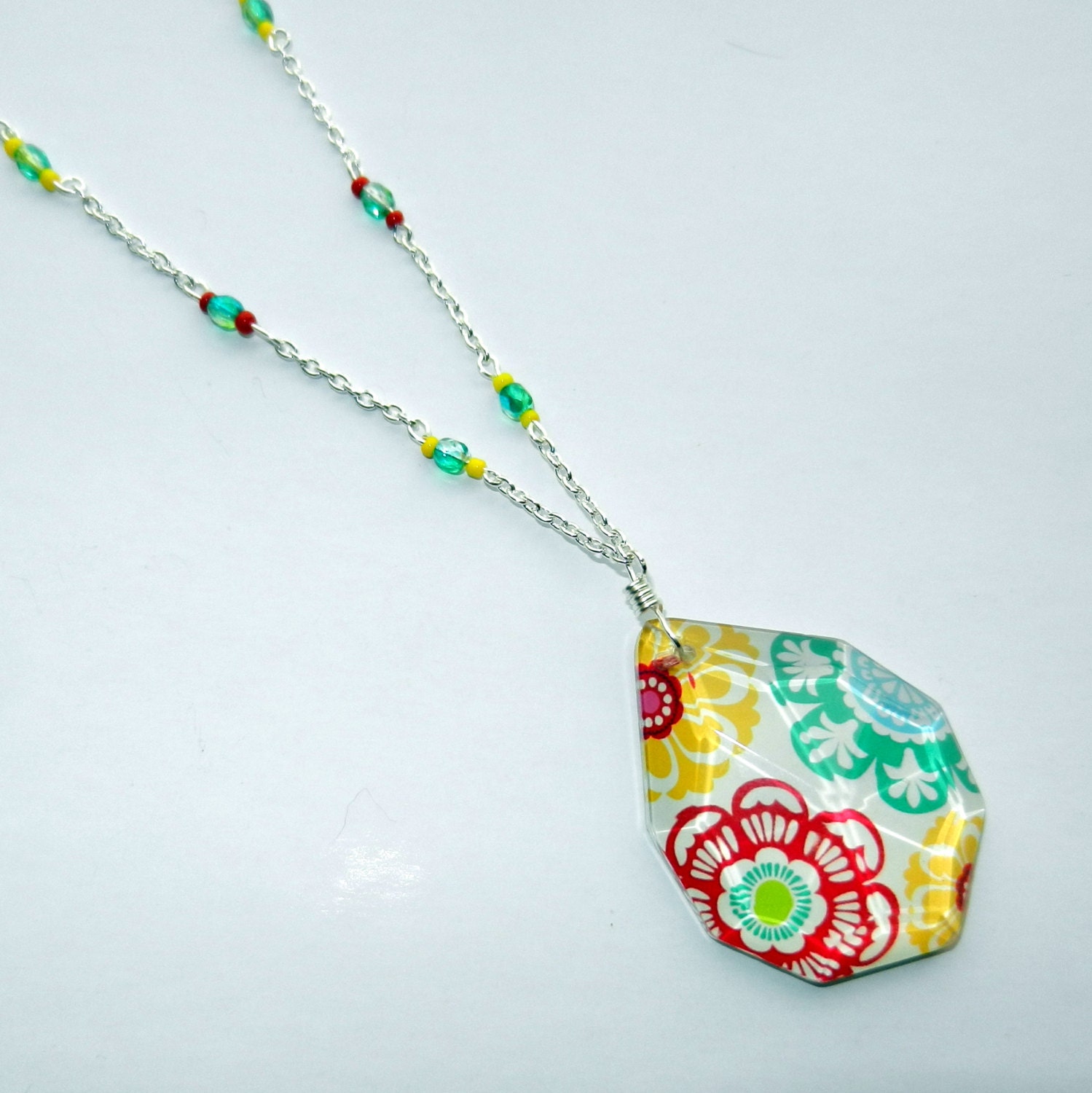 Floral Glass Beaded Necklace
