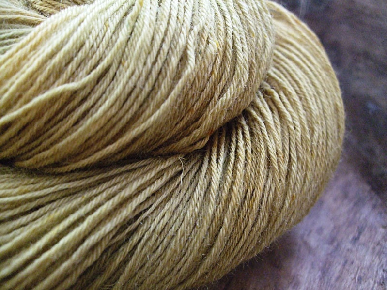 Jump - Olive - Handdyed sock weight yarn superwash bfl