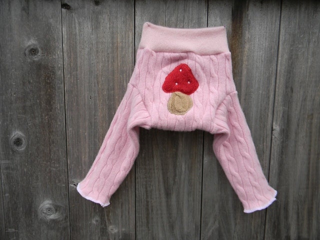 Upcycled Cashmere  Longies Soaker Cover Diaper Cover With Added Doubler Pink Mushroom Applique SMALL 3-6M Kidsgogreen