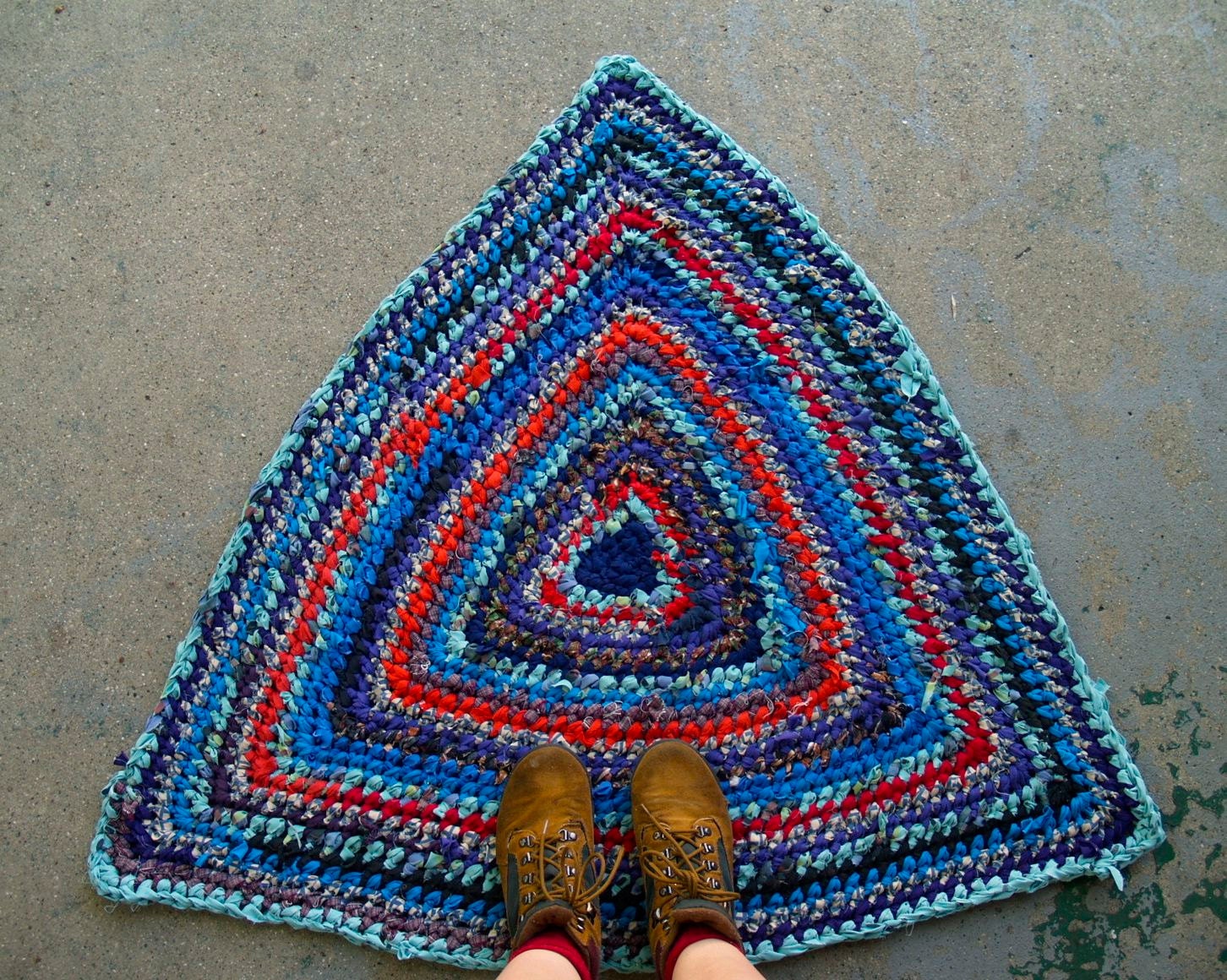 Red & Blue Triangle Rug